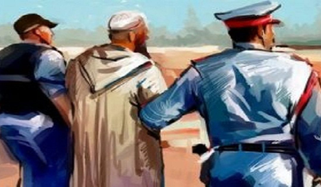 تيزنيت:اعتقال “فقيه” و متزوجة كشف الهاتف مغامراتهما الجنسية تيزنيت:اعتقال “فقيه” و متزوجة كشف الهاتف مغامراتهما الجنسية