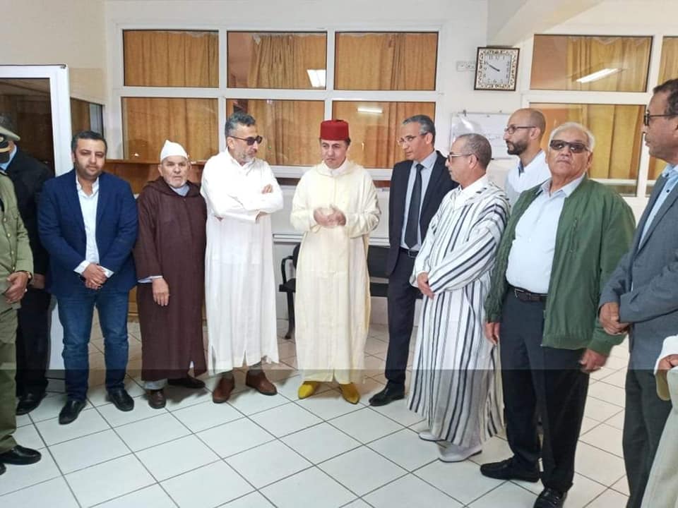 تيزنيت : عامل الإقليم في زيارة تفقدية لمركز باني لتصفية الدم تيزنيت : عامل الإقليم في زيارة تفقدية لمركز باني لتصفية الدم
