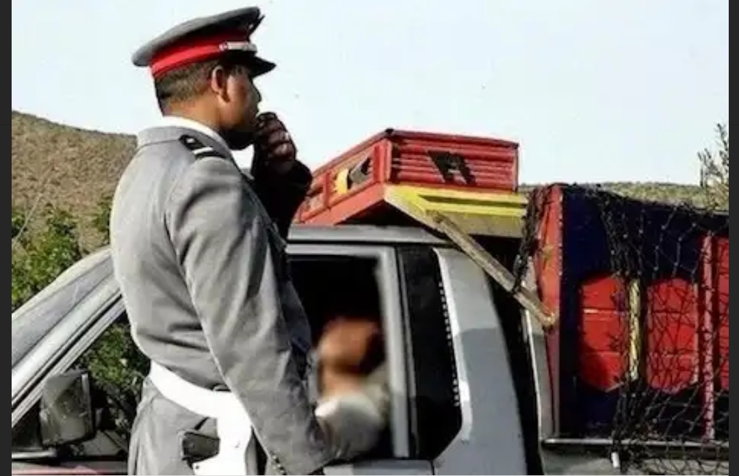 أولاد جرار: الدرك الملكي يوقف “بيكوب” قادمة من مدينة سطات أولاد جرار: الدرك الملكي يوقف “بيكوب” قادمة من مدينة سطات