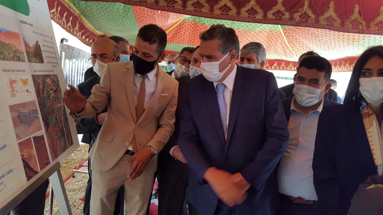 تيزنيت:مشاريع السياحة و التنمية الفلاحية والقروية…أخنوش يشرف على إطلاق و توقيع اتفاقيات للعديد من المشاريع بتافراوت تيزنيت:مشاريع السياحة و التنمية الفلاحية والقروية…أخنوش يشرف على إطلاق و توقيع اتفاقيات للعديد من المشاريع بتافراوت
