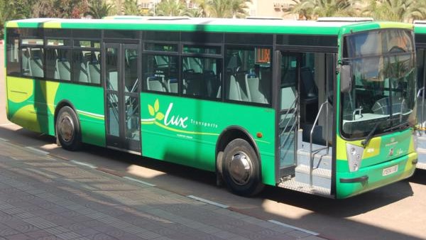 تيزنيت : توقف خط لحافلات Lux يُغضب مستعملي طريق تيزنيت – تافراوت تيزنيت : توقف خط لحافلات Lux يُغضب مستعملي طريق تيزنيت – تافراوت