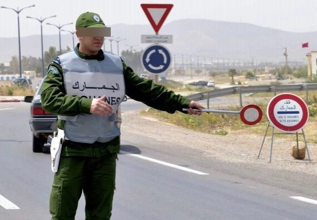 سيدي بيبي : جمارك أكادير تحجز كمية مهمة من مخدر الشيرا سيدي بيبي : جمارك أكادير تحجز كمية مهمة من مخدر الشيرا