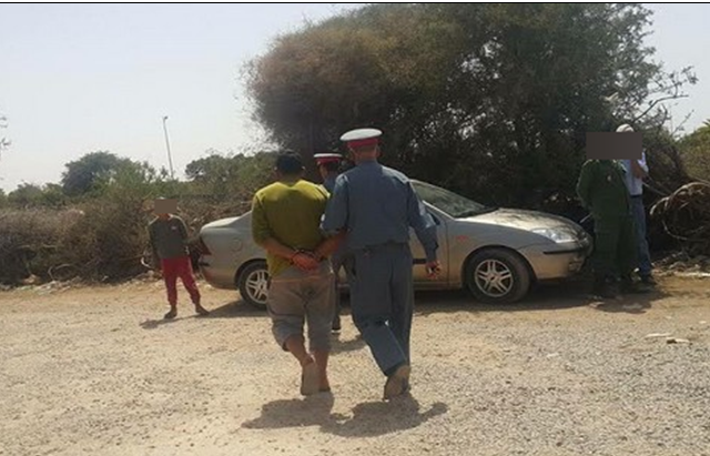 تيزنيت : جريمة “المكرونات”..  الدرك يُطيح بــ” تَخْنزيرْتْ ” المشتبه فيه في مقتل الشابة ” تيتي”