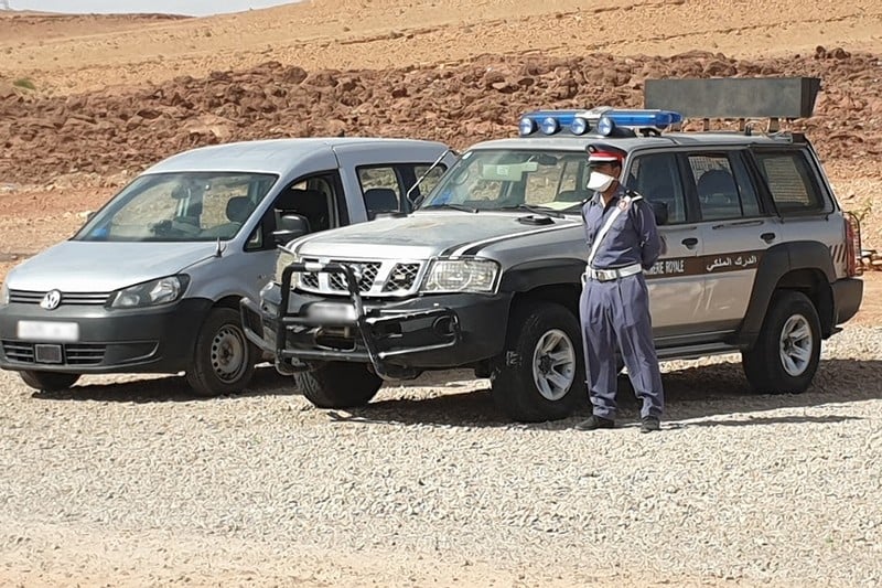 أكلو : الدرك يفكك عصابة “كريساج” تتزعمها نادلة مقهى بتيزنيت أكلو : الدرك يفكك عصابة “كريساج” تتزعمها نادلة مقهى بتيزنيت