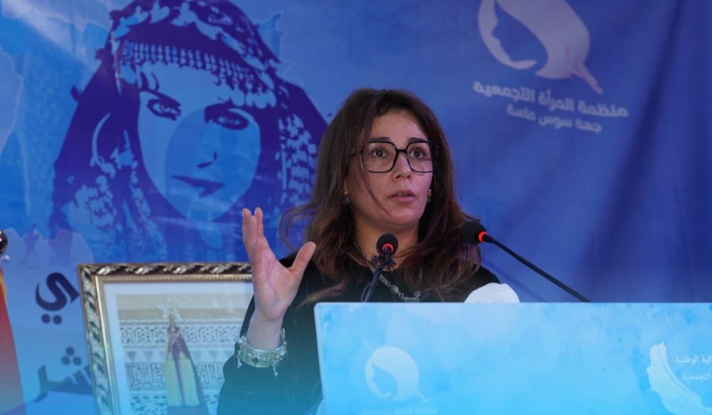 زينة إدحلي تكشف عن جائزة و برنامج ” تَتْبيرتْ ” الذي يستهدف المرأة التجمعية بجهة سوس ماسة ( فيديو ) زينة إدحلي تكشف عن جائزة و برنامج ” تَتْبيرتْ ” الذي يستهدف المرأة التجمعية بجهة سوس ماسة ( فيديو )