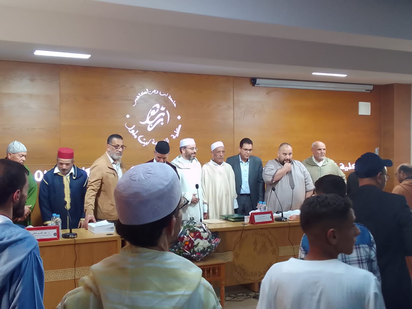 ارسموكن : فقيه المدرسة العلمية العتيقة يحصل على الدكتوراه بميزة مشرفا جدا ارسموكن : فقيه المدرسة العلمية العتيقة يحصل على الدكتوراه بميزة مشرفا جدا