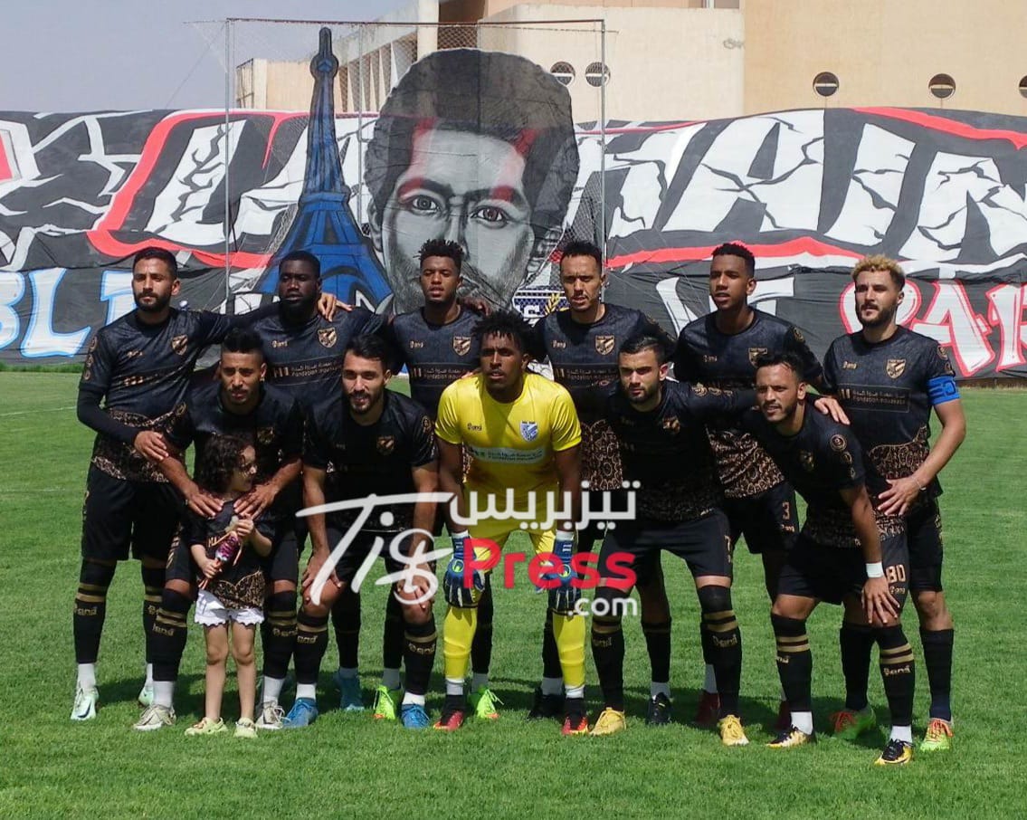 أمل تيزنيت يَدك شباك النادي القنيطري بثلاثية أمل تيزنيت يَدك شباك النادي القنيطري بثلاثية