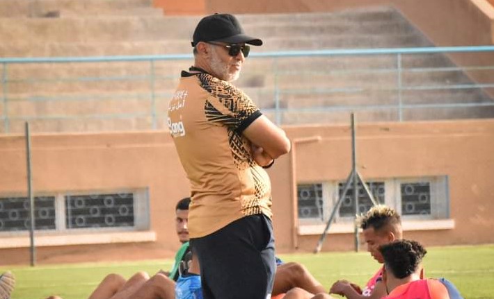 أمل تيزنيت يُعزز تركيبته البشرية بـ 16 لاعباً جديداً للمنافسة على تحقيق الصعود أمل تيزنيت يُعزز تركيبته البشرية بـ 16 لاعباً جديداً للمنافسة على تحقيق الصعود