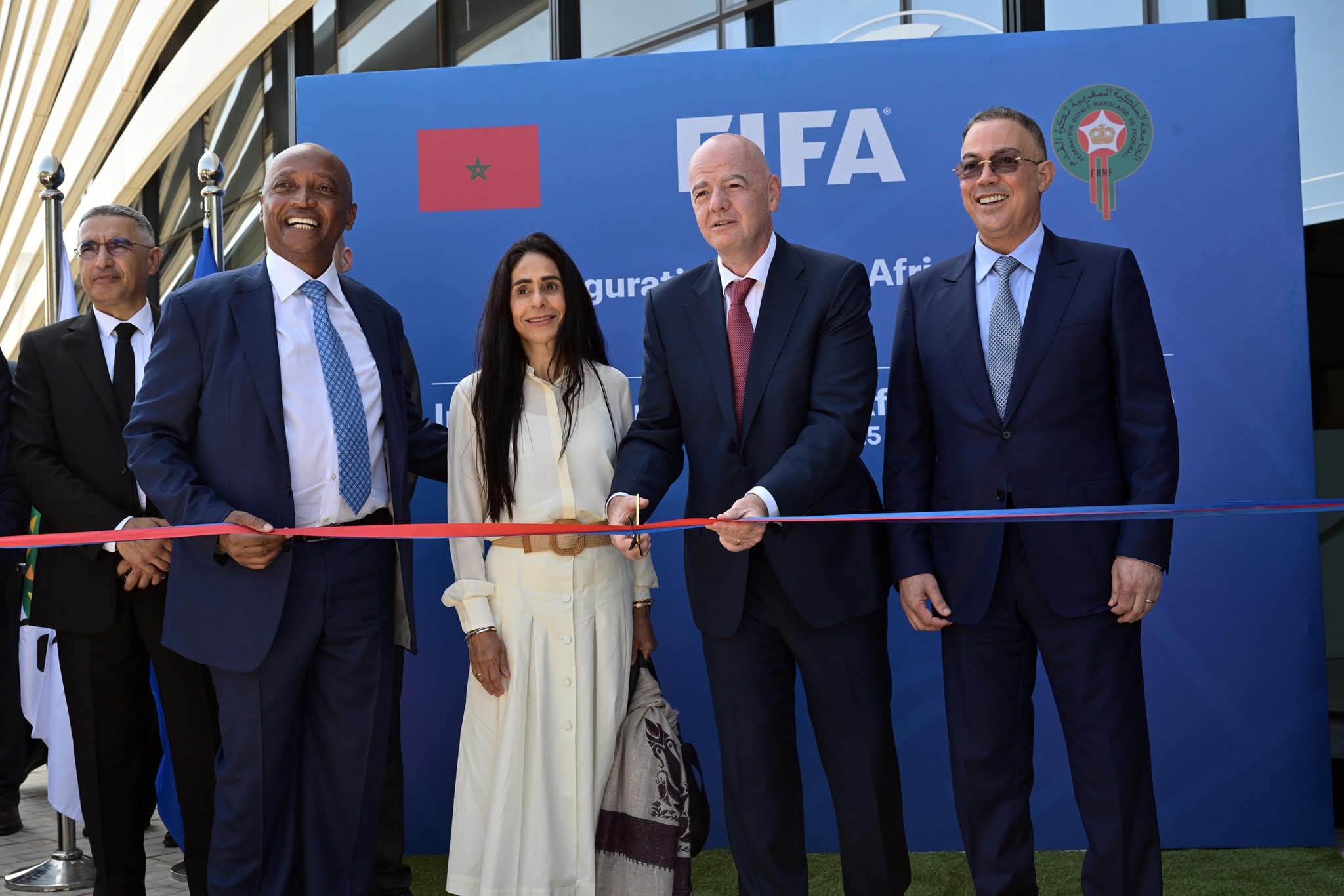 افتتاح المقر الإقليمي الجديد للفيفا بالرباط وسط حضور رسمي واهتمام دولي افتتاح المقر الإقليمي الجديد للفيفا بالرباط وسط حضور رسمي واهتمام دولي