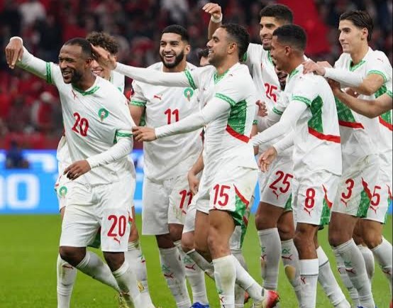 كأس إفريقيا 2025: المنتخب المغربي يتأهل على رأس المجموعة الأولى وينتظر منافسه في دور الـ16