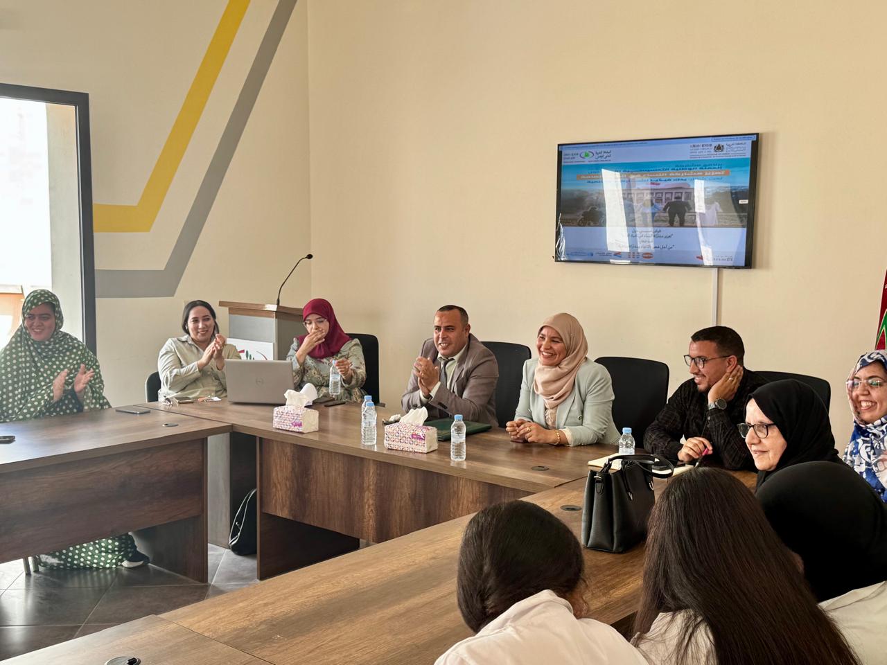 تيزنيت: التعاون الوطني ينظم لقاءا تحسيسيا حول مشاركة النساء في الحياة العامة.
