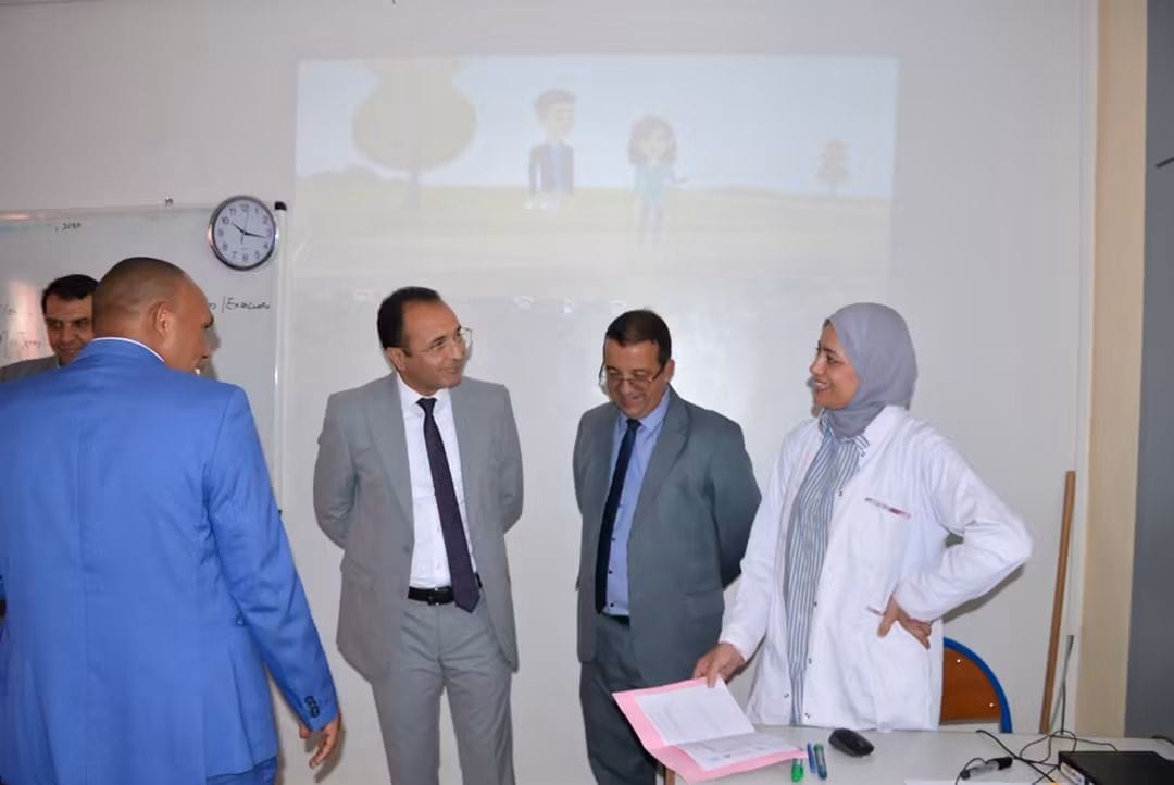مدير أكاديمية سوس ماسة يتفقد مؤسسات تيزنيت ويشرف على افتتاح مدرسة المهدي المنجرة.