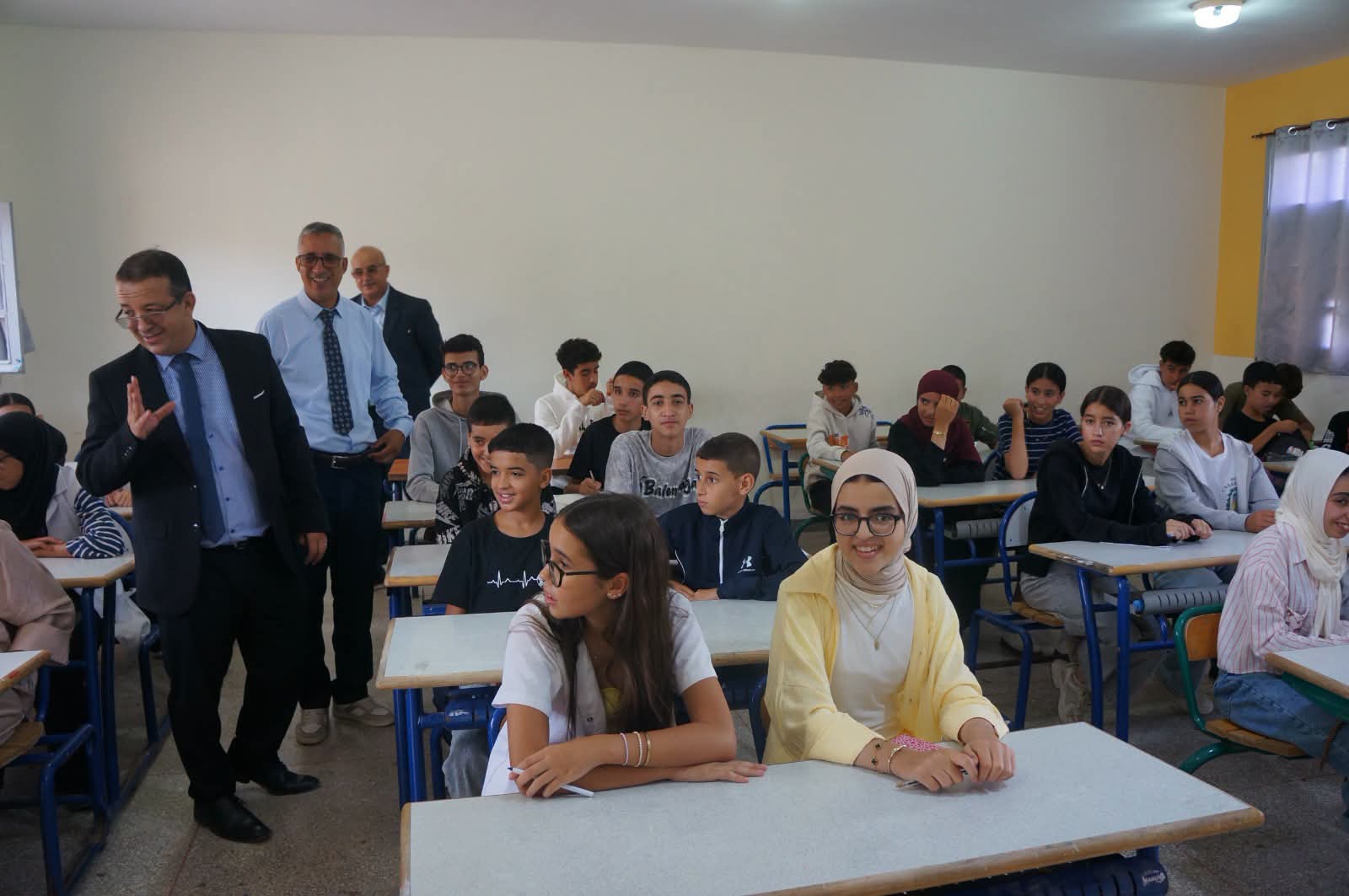 المديرية الإقليمية بتزنيت تحتفي باليوم العالمي للمدرس وتستحضر جهود الأطر التربوية.
